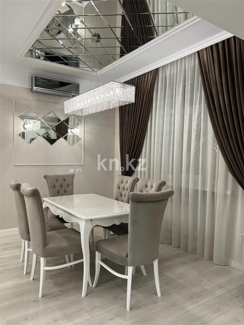 Продажа 4-комнатной квартиры, 124 м², ул. Аманжолова, дом  96/1 - Продажа  четырехкомнатных квартир в Караганде фото 2 из 23