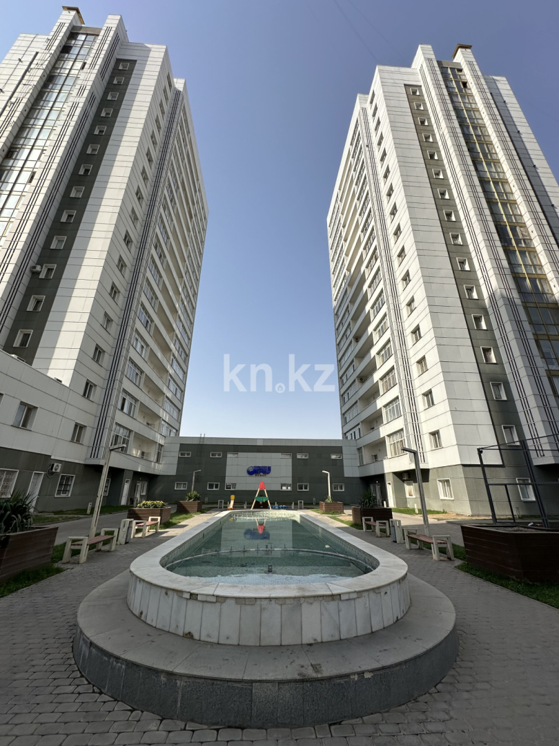 Продажа 2-комнатной квартиры, 65.2 м², пр. Кунаева, дом  91 - Продажа и аренда недвижимости в Шымкенте фото 1 из 17