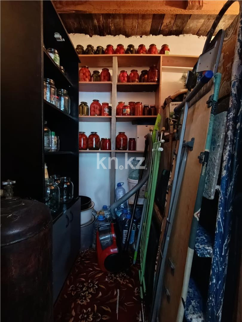 Продажа 5-комнатного дома, 115 м², ул. Жекибаева - Продажа домов и коттеджей в Караганде фото 8 из 8