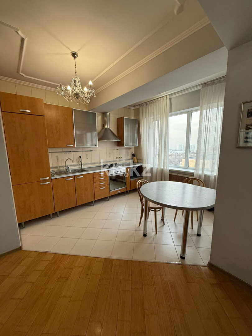 Аренда 3-комнатной квартиры, 75 м² - Аренда трехкомнатных квартир помесячно в Алматы фото 1 из 16