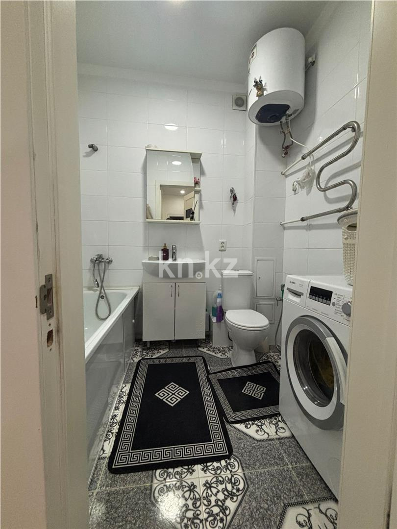 Продажа 2-комнатной квартиры, 65 м², мкр-н Степной-2 - Продажа квартир в Караганде фото 6 из 12