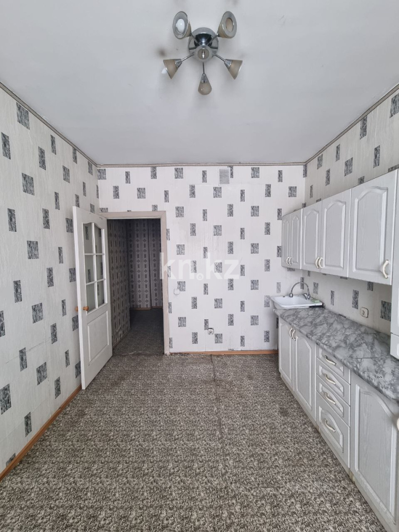 Продажа 2-комнатной квартиры, 60 м², ул. Сарыарка, дом  31 в Караганде - фото 5