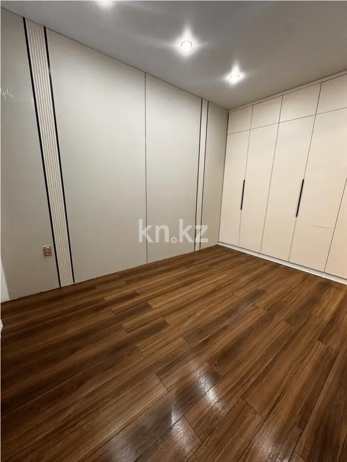 Продажа 3-комнатной квартиры, 67 м² - Продажа квартир от собственников в Караганде - страница 4 фото 2 из 4