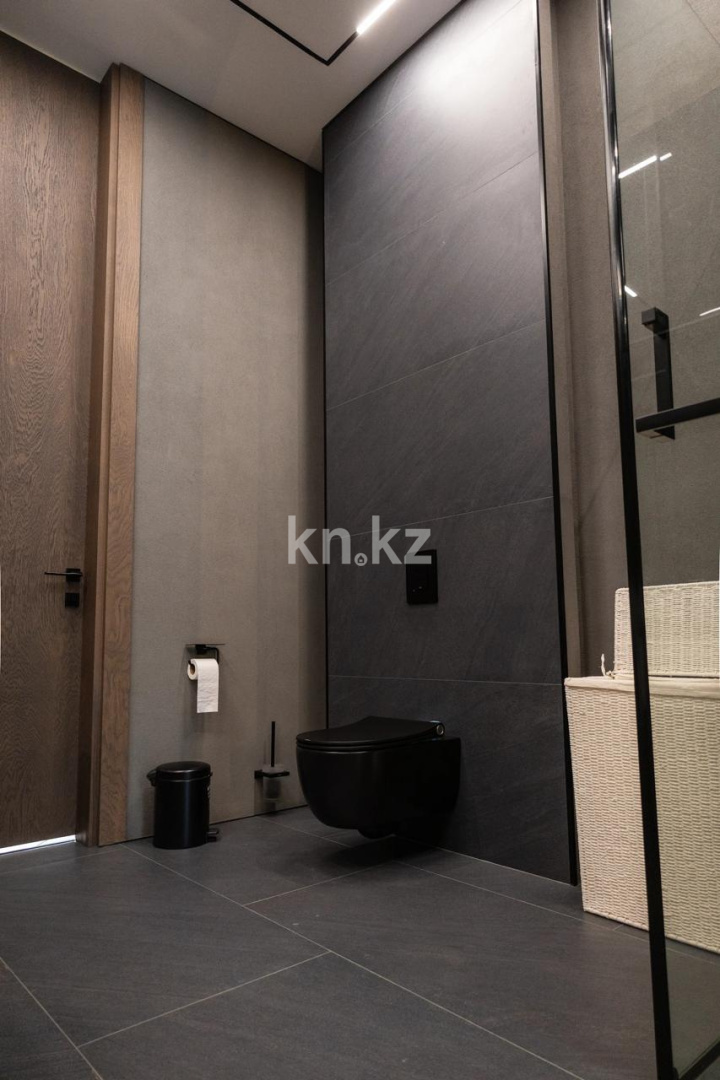 Продажа 6-комнатной квартиры, 650 м² - Продажа пятикомнатных и более квартир в Алматы фото 28 из 40