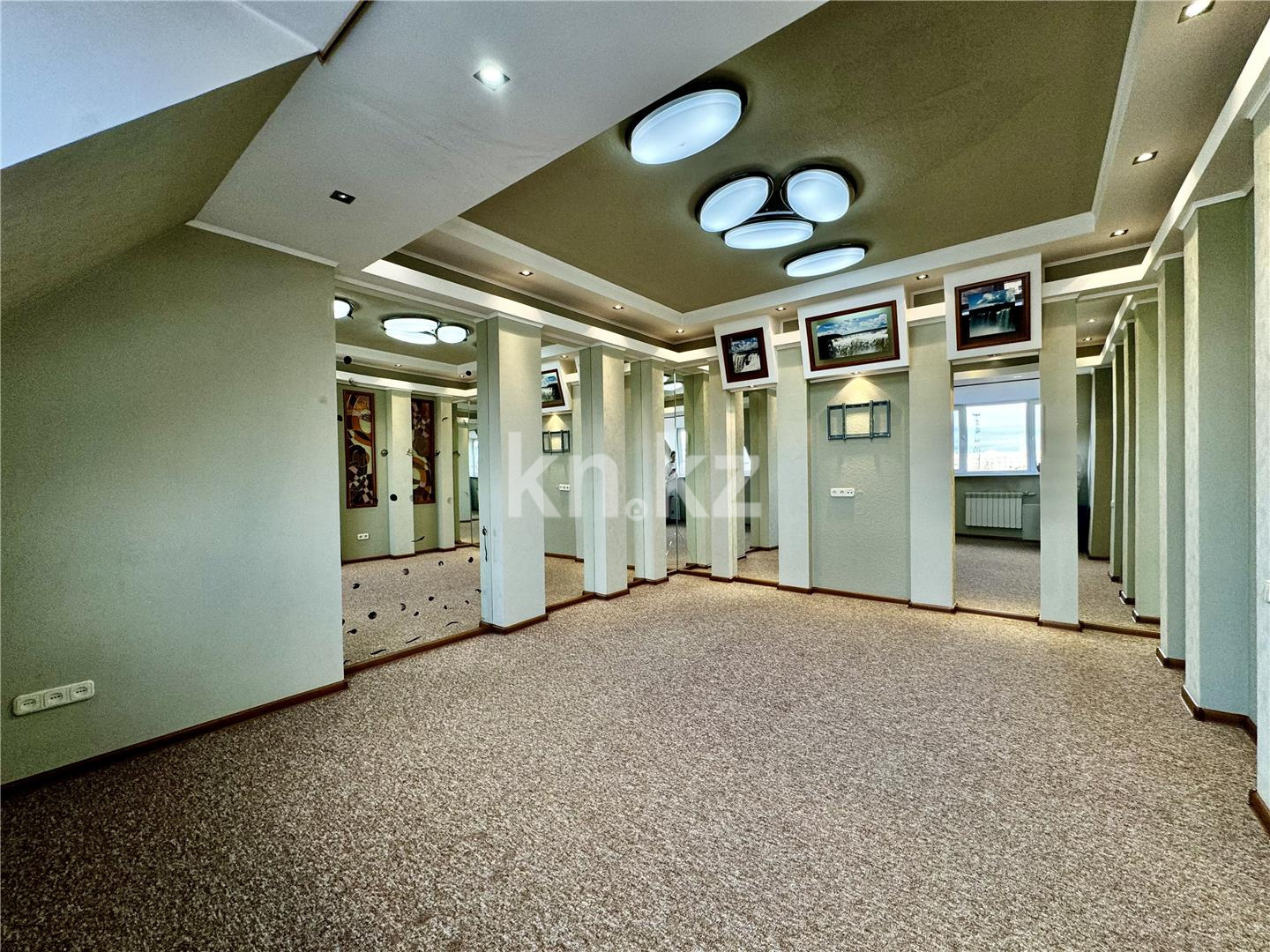 Продажа 6-комнатной квартиры, 227 м², ул. Ерубаева, дом  50/6 - Продажа  пятикомнатных квартир в Караганде фото 27 из 59