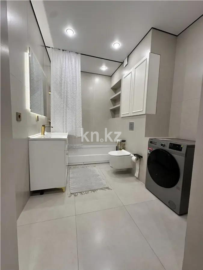 Продажа 2-комнатной квартиры, 52.5 м², ул. Жандосова, дом  94а в Алматы - фото 3