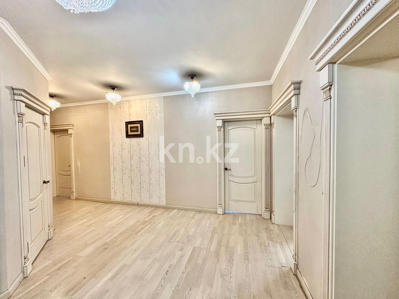 Продажа 4-комнатной квартиры, 139.5 м² в Алматы - фото 8