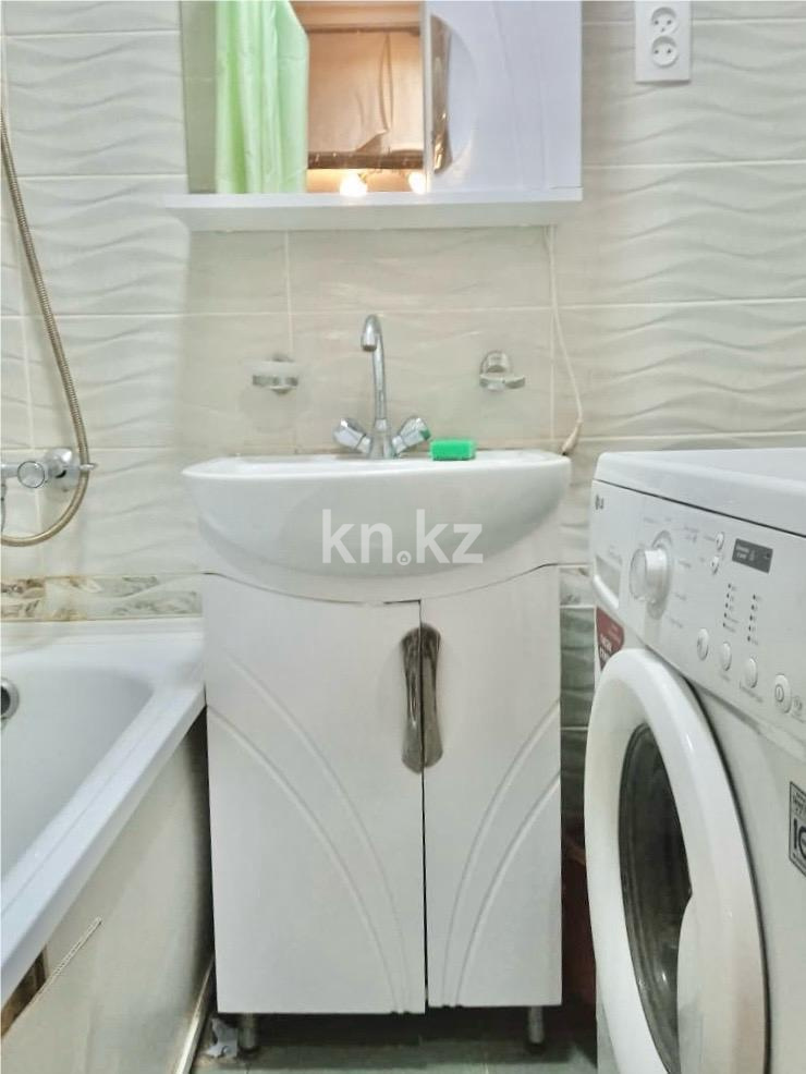 Продажа 2-комнатной квартиры, 53 м², мкр-н Степной-4, дом  11 - Продажа квартир в Караганде фото 16 из 19