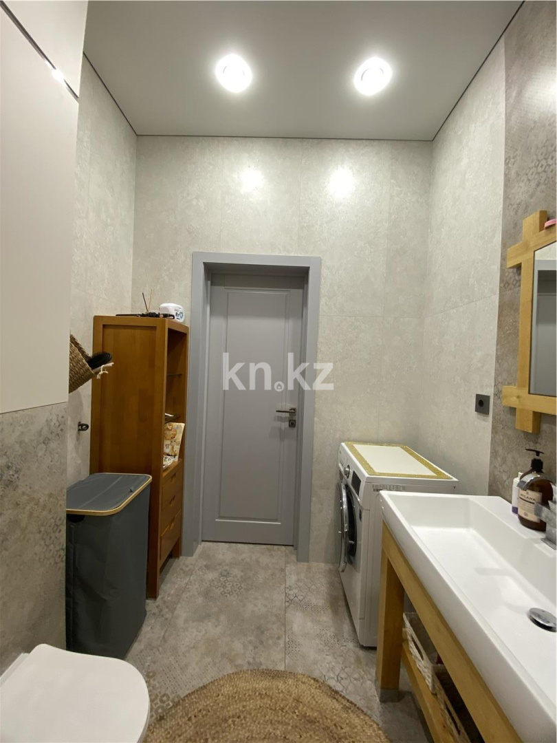 Продажа 3-комнатной квартиры, 128 м², пер. Сарыкенгир - Продажа квартир в Астане фото 12 из 33