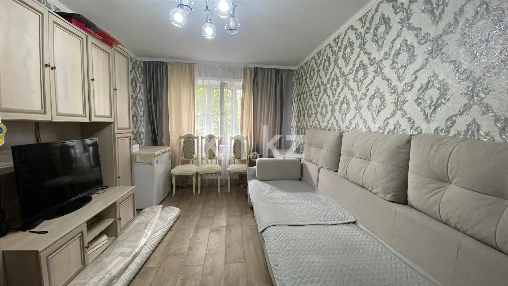 Продажа 2-комнатной квартиры, 43 м², пр. Республики - Продажа  двухкомнатных квартир в Караганде фото 1 из 7