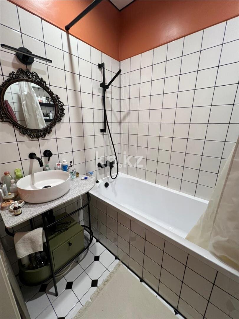 Продажа 2-комнатной квартиры, 52 м² в Караганде - фото 8