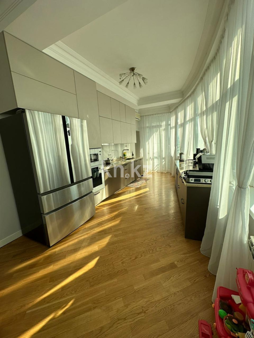 Аренда 3-комнатной квартиры, 170 м² - Аренда недвижимости в Алматы фото 3 из 4