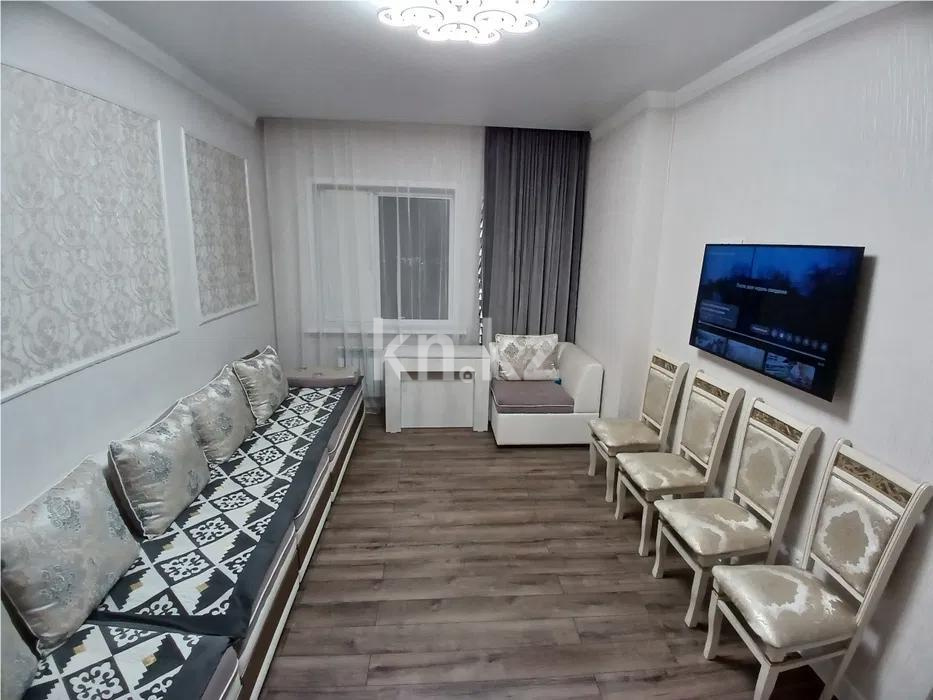 Продажа 3-комнатной квартиры, 75 м², пр. Шахтеров, дом  52Б - Продажа трехкомнатных квартир в Караганде на Юго-Востоке фото 1 из 5