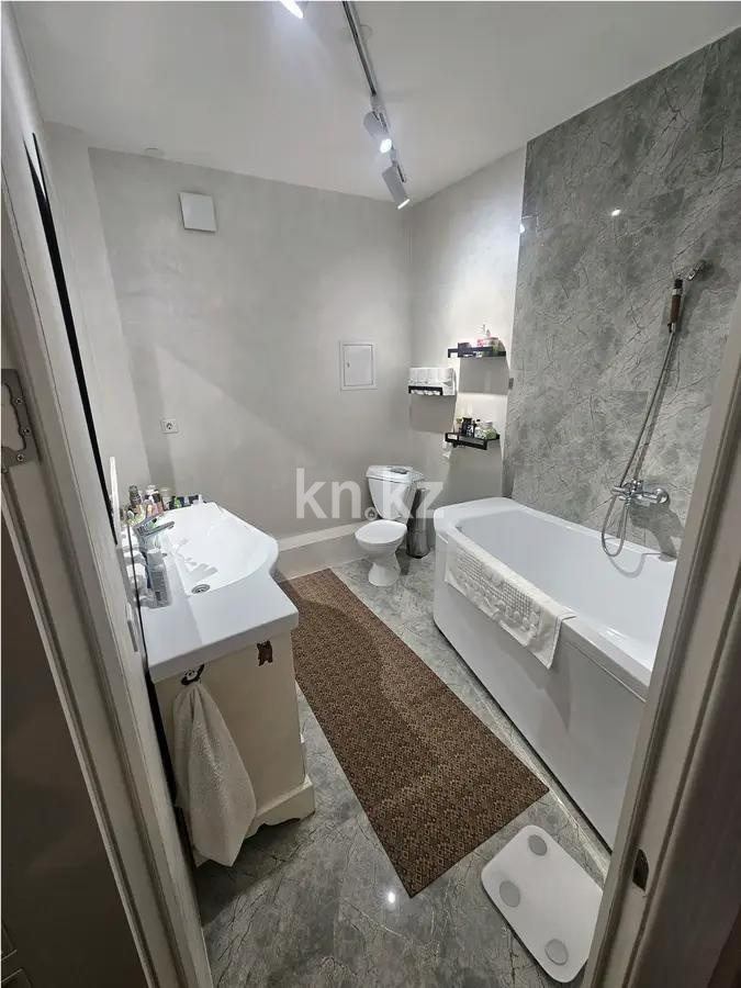 Продажа 3-комнатной квартиры, 103.2 м², ул. Сыганак, дом  39/1 в Астане - фото 6