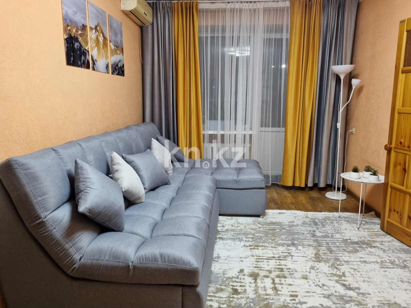 Аренда 2-комнатной квартиры посуточно, 48 м² - Аренда квартир посуточно в Усть-Каменогорске фото 2 из 14