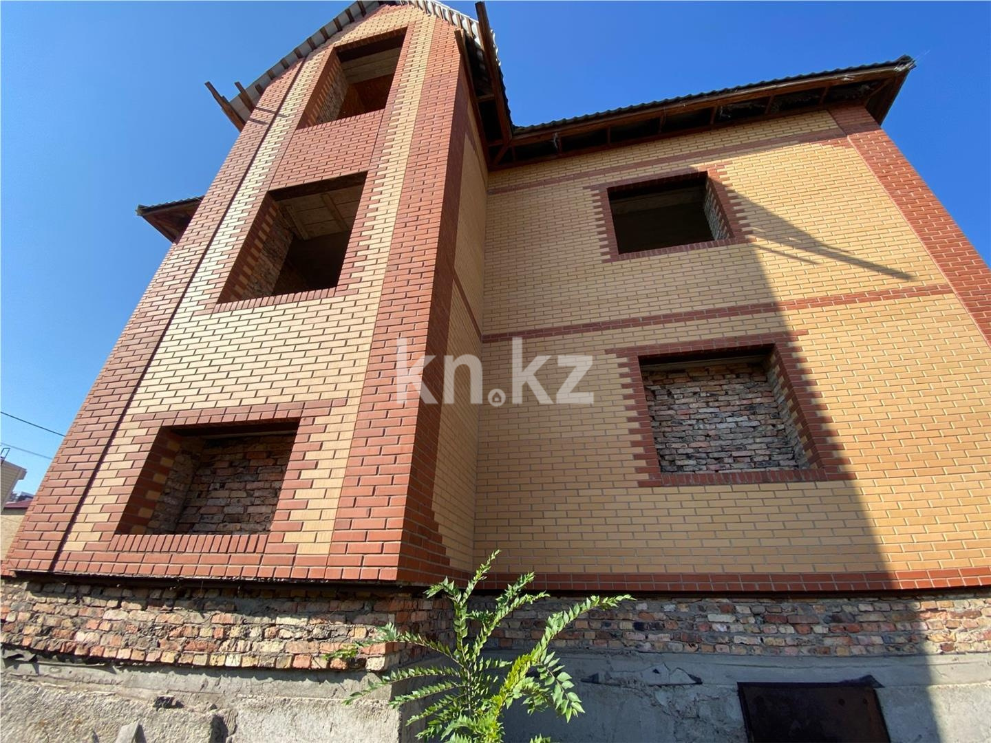 Продажа 6-комнатного дома, 260 м² в Караганде - фото 8