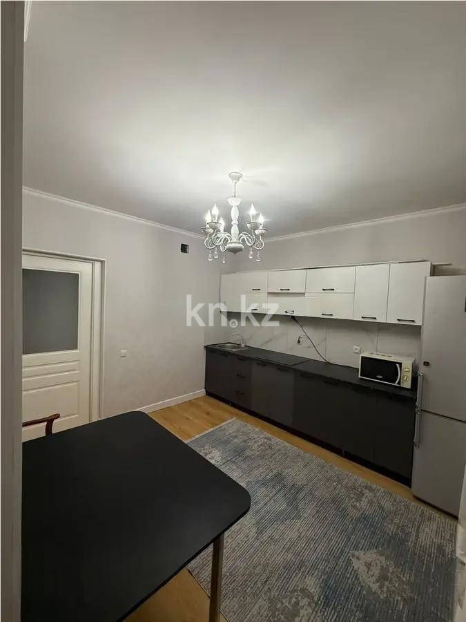 Продажа 1-комнатной квартиры, 38 м², пр. Мангилик Ел, дом  19 в Астане - фото 4