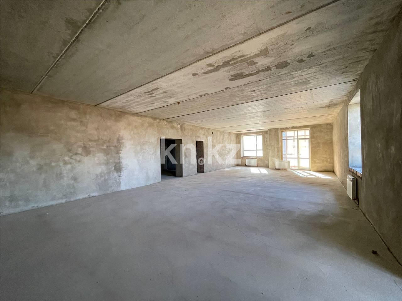 Продажа 4-комнатной квартиры, 137 м², 137 учетный квартал - Продажа квартир в Караганде фото 4 из 13