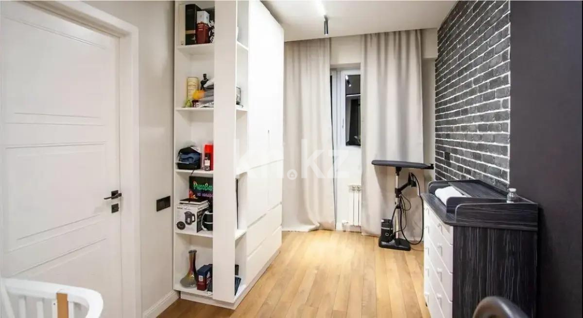 Продажа 3-комнатной квартиры, 63.3 м², ул. Муратбаева, дом  14 в Алматы - фото 2