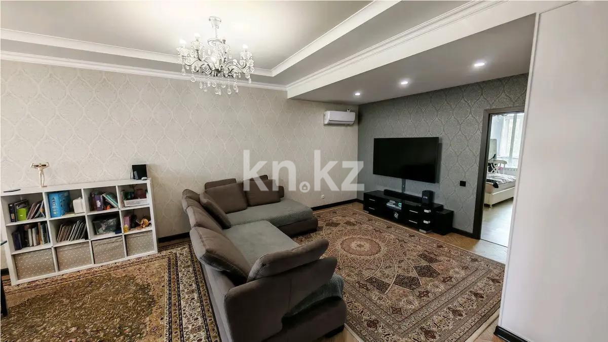Продажа 3-комнатной квартиры, 90 м², ул. Аманжолова, дом  65/4 - Продажа  трехкомнатных квартир в Караганде без посредников с фото фото 1 из 4