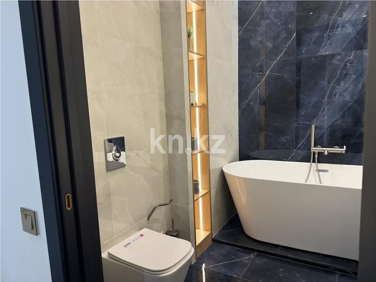 Продажа 4-комнатной квартиры, 147 м² в Астане - фото 6