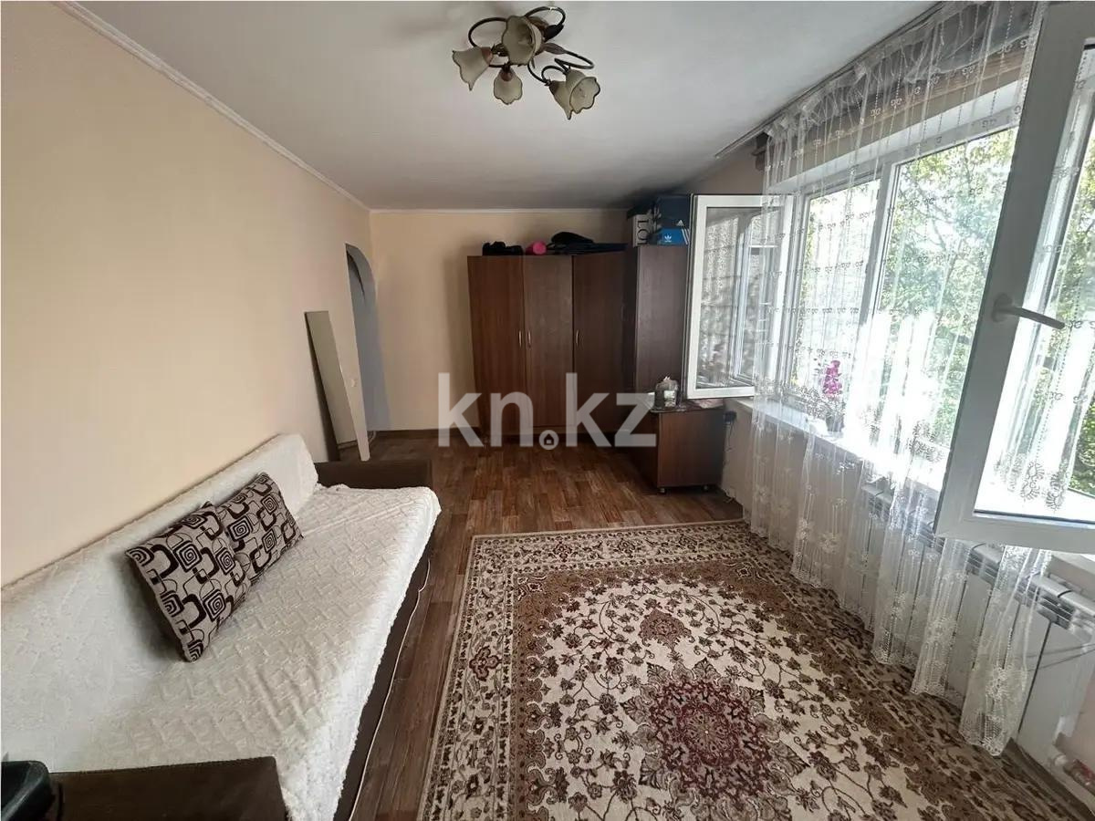 Продажа 1-комнатной квартиры, 30 м², мкр-н 6, дом  32 в Алматы