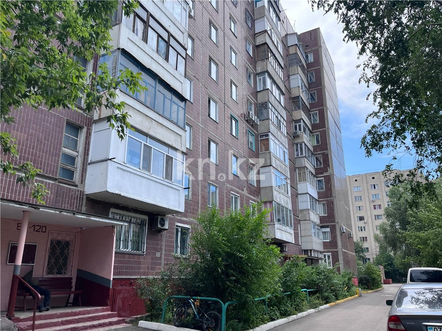 Продажа 3-комнатной квартиры, 64 м² - Продажа квартир в панельном доме в Караганде - страница 3 фото 15 из 18