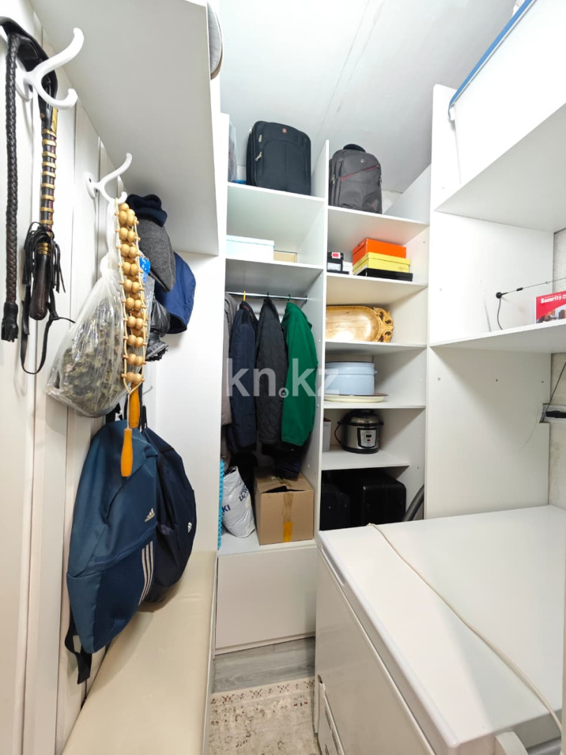 Продажа 3-комнатной квартиры, 77 м², пр. Шахтеров, дом  52б в Караганде - фото 7