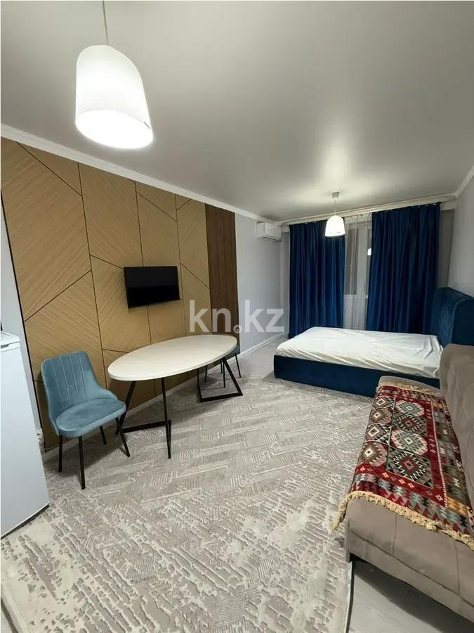 Продажа 1-комнатной квартиры, 35 м², ул. Толе би, дом  285/8 стр - Продажа квартир в Казахстане фото 1 из 1