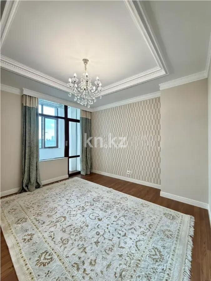 Продажа 5-комнатной квартиры, 252 м² в Астане - фото 4