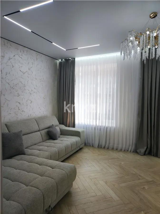 Продажа 3-комнатной квартиры, 90 м², 067 учетный квартал, дом  456/1 - Продажа  трехкомнатных квартир в Караганде без посредников с фото фото 1 из 7