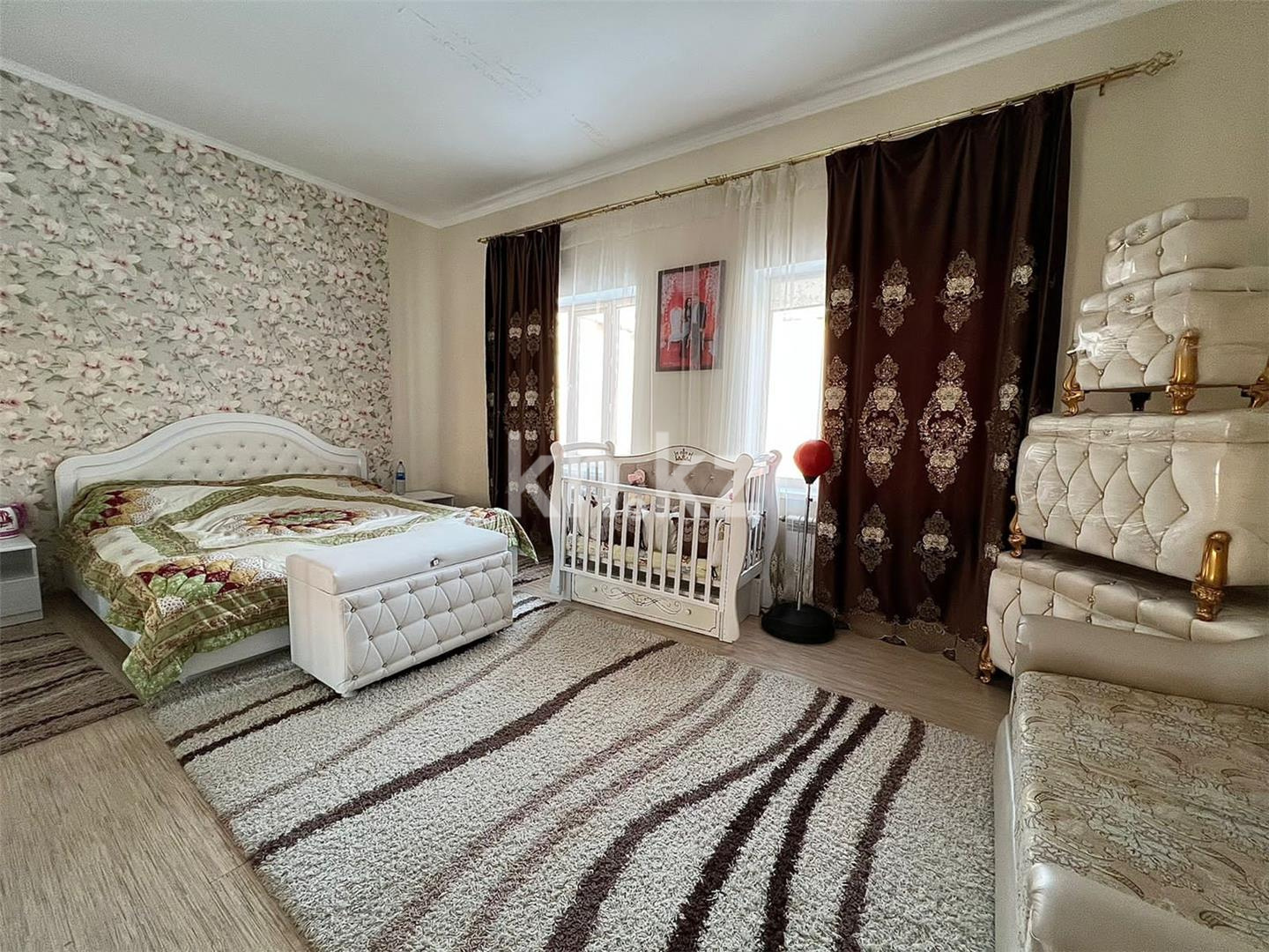 Продажа 4-комнатной квартиры, 202 м², ул. Таттимбета - Продажа квартир в Караганде с фото фото 11 из 21