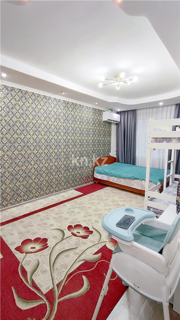 Продажа 3-комнатной квартиры, 63 м², мкр-н 14 - Продажа квартир в Караганде фото 6 из 15