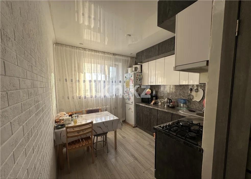 Продажа 2-комнатной квартиры, 60 м² в Шахтинске - фото 3