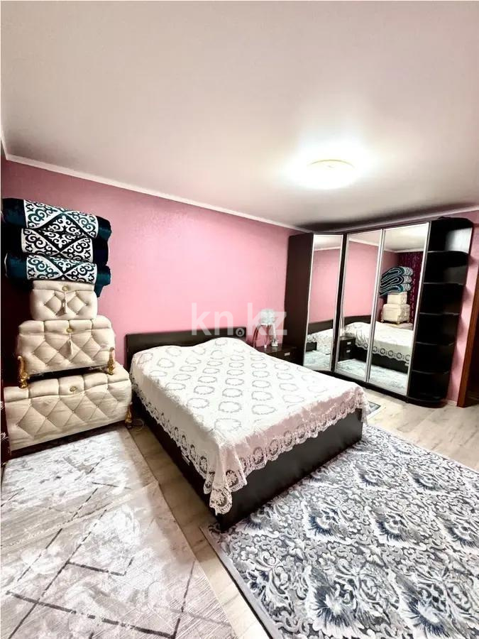 Продажа 2-комнатной квартиры, 70 м², мкр. Калкаман-2, дом  26 - Продажа квартир в Казахстане фото 2 из 3