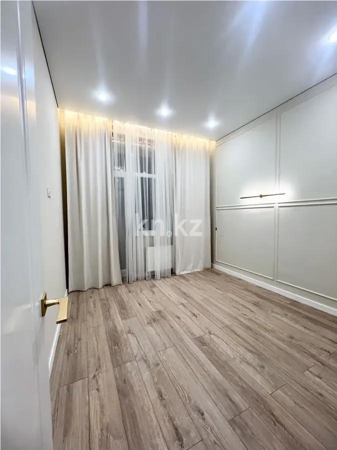 Продажа 3-комнатной квартиры, 65 м², ул. Е-429, дом  14 в Астане - фото 2