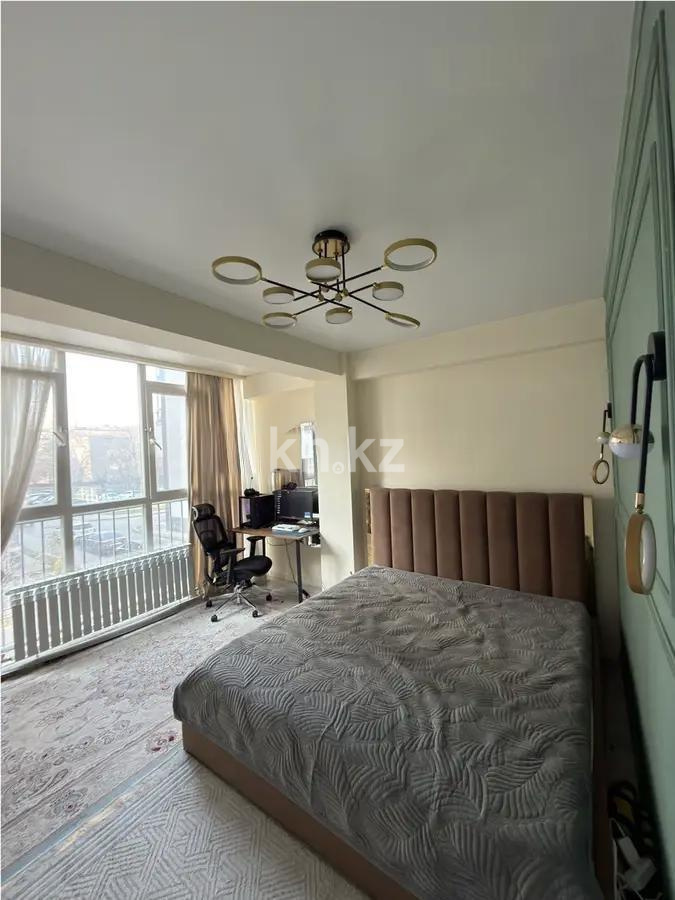 Продажа 2-комнатной квартиры, 52 м², ул. Толе би, дом  285/8 в Алматы