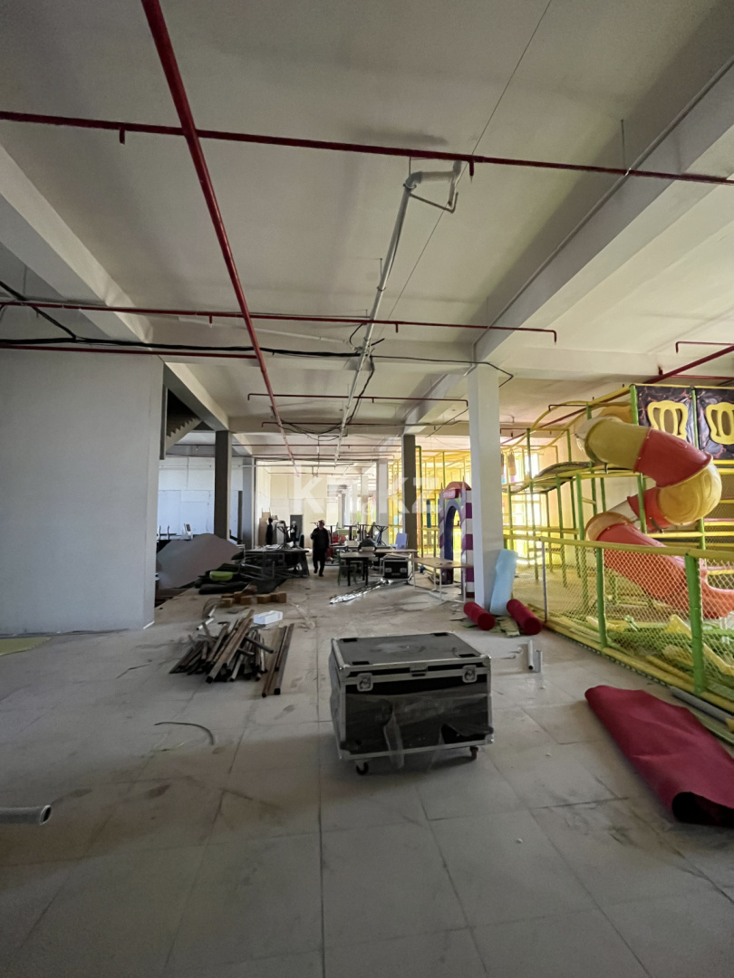 Аренда здания, 1000 м² - Аренда недвижимости в Шымкенте фото 5 из 13