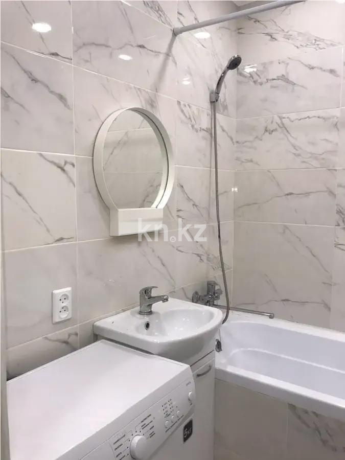 Продажа 2-комнатной квартиры, 57 м², мкр-н Аксай-5, дом  25 в Алматы - фото 3