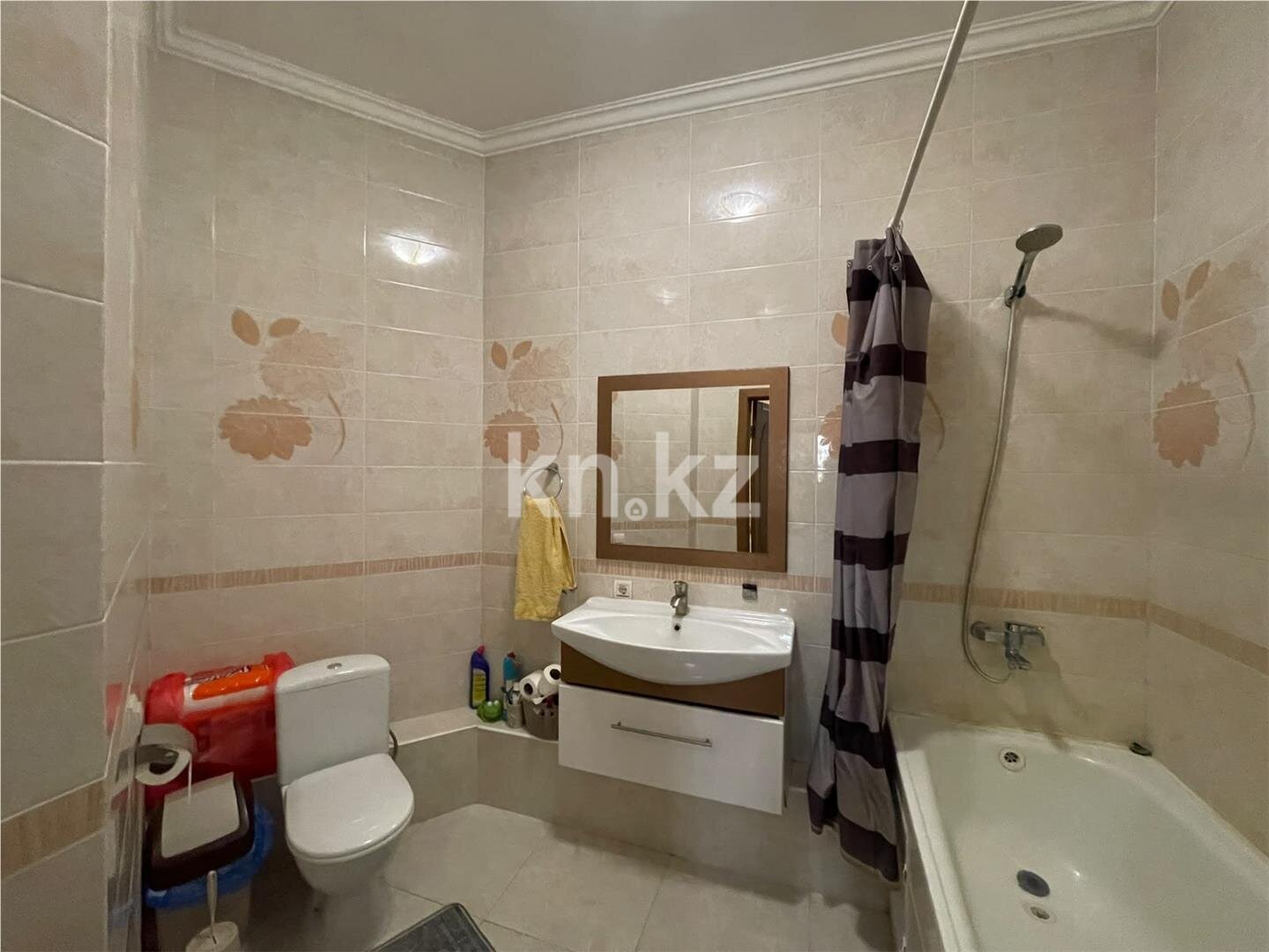 Продажа 4-комнатной квартиры, 178.3 м² в Астане - фото 28