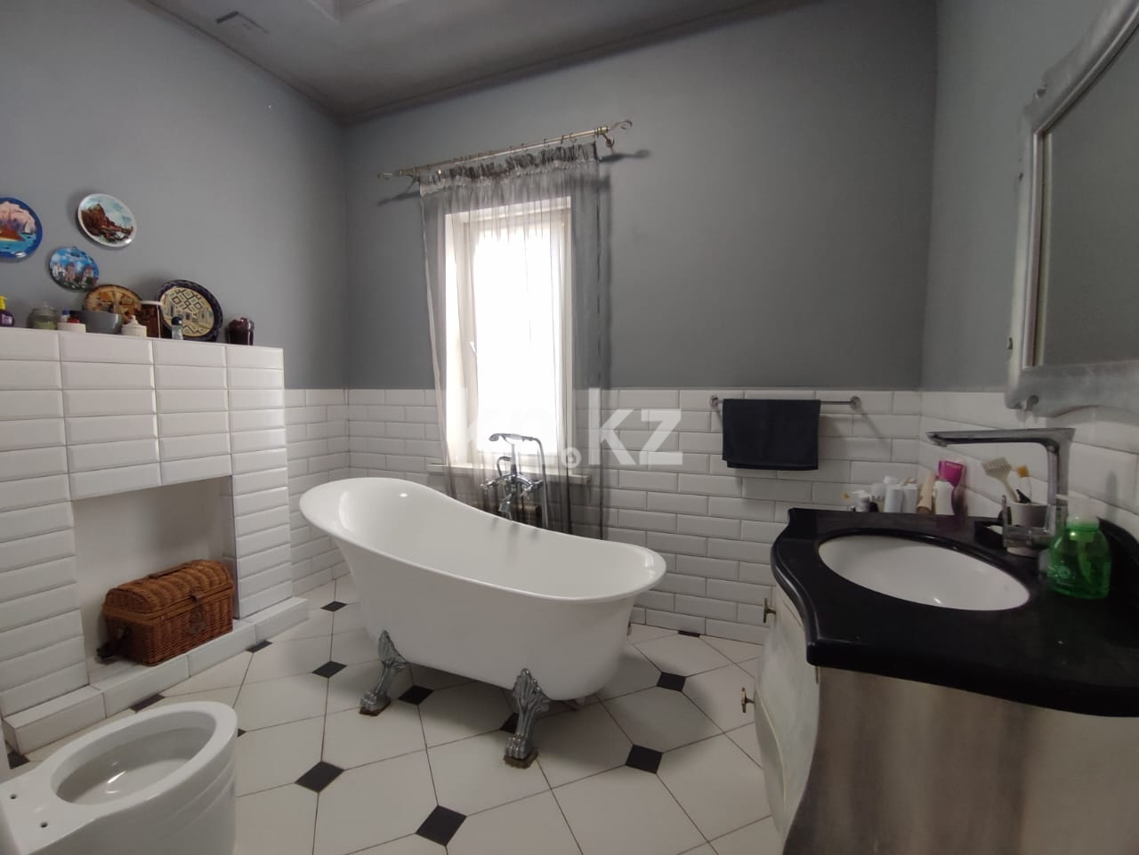 Продажа 4-комнатного дома, 200 м² - Продажа квартир в Семее фото 9 из 18