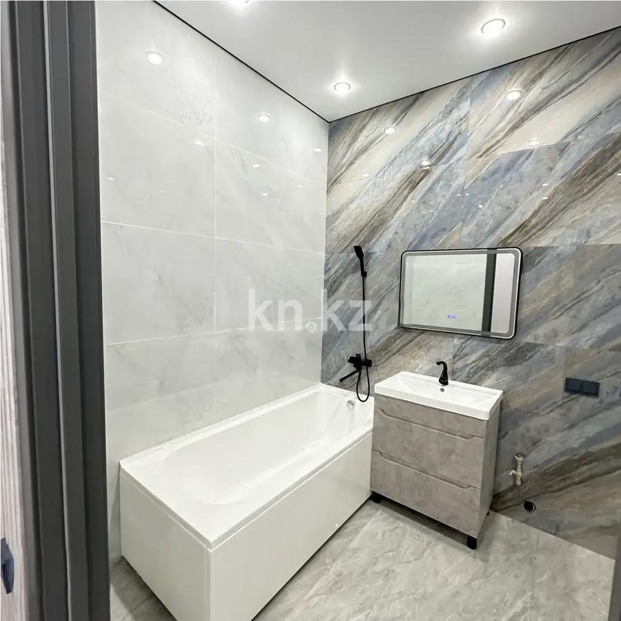 Продажа 2-комнатной квартиры, 72 м², пр. Райымбека, дом  348/1 в Алматы - фото 5