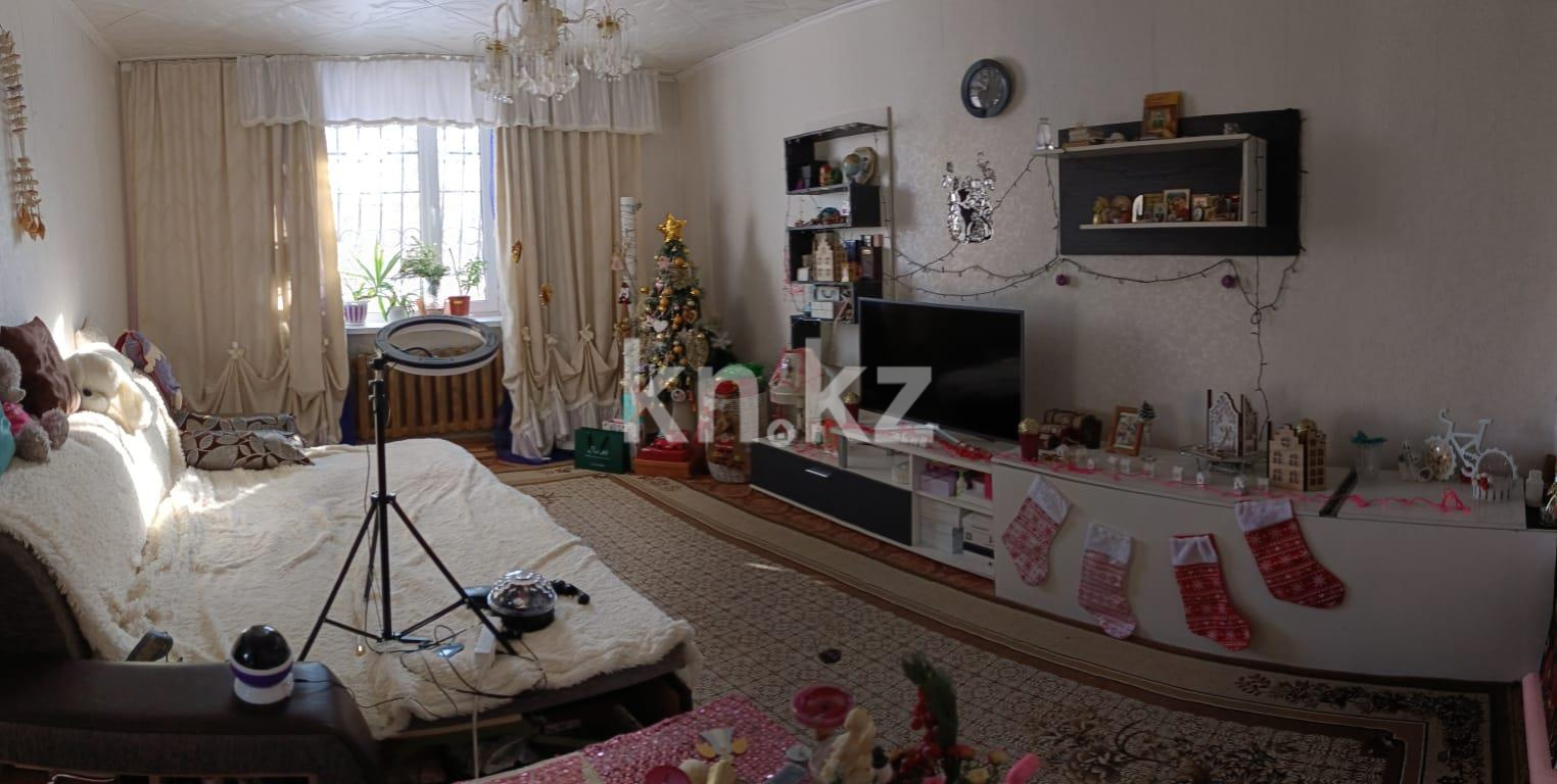 Продажа 2-комнатной квартиры, 43 м², ул. Байсеитовой - Продажа  двухкомнатных квартир в Темиртау фото 1 из 5