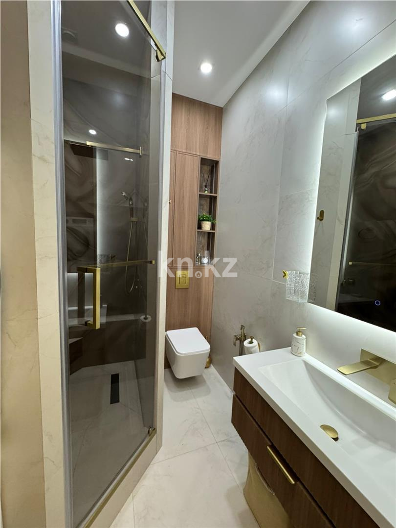 Продажа 2-комнатной квартиры, 71 м², пр. Туран в Астане - фото 11