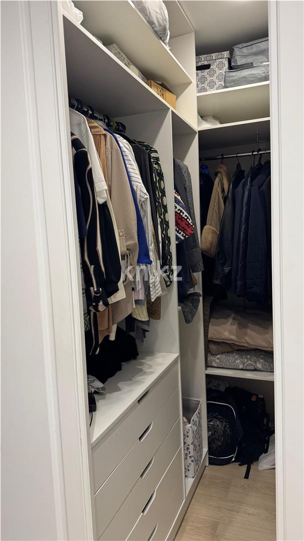 Продажа 3-комнатной квартиры, 95 м², пр. Сейфуллина, дом  10/1 в Караганде - фото 5