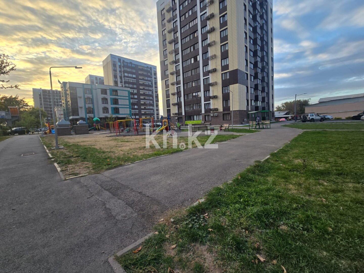 Продажа 2-комнатной квартиры, 50 м² в Алматы - фото 9