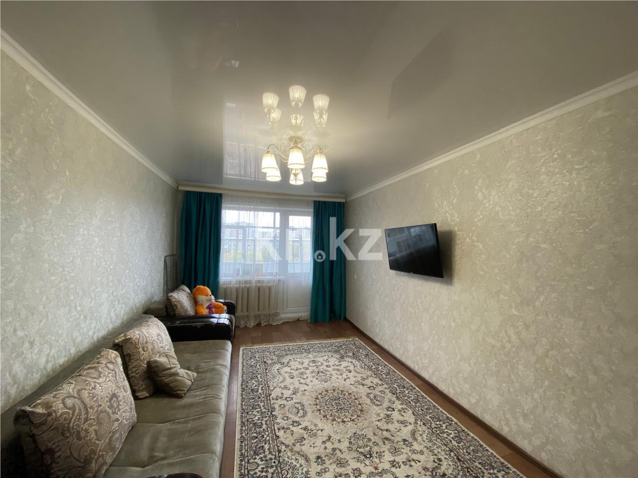 Продажа 2-комнатной квартиры, 43 м², пр. Республики - Продажа квартир в Караганде фото 1 из 13