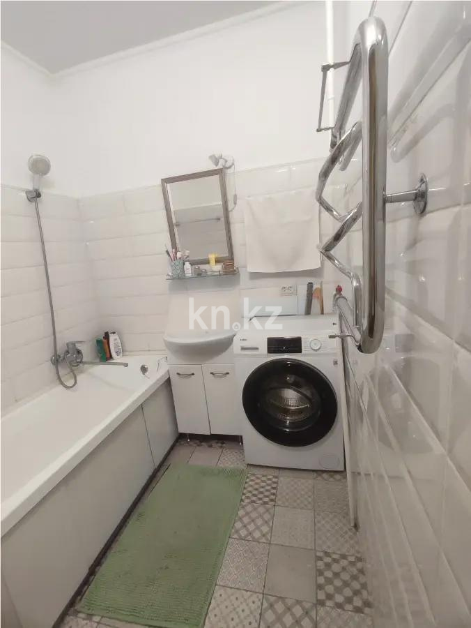 Продажа 2-комнатной квартиры, 54.4 м², ул. Басенова, дом  41/1 в Алматы - фото 4