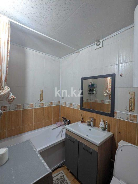 Продажа 3-комнатной квартиры, 54 м², пр. Н. Абдирова, дом  15 - Продажа квартир в Караганде фото 4 из 4