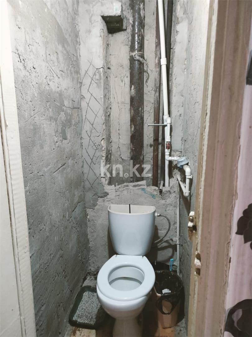 Продажа 3-комнатной квартиры, 52 м², ул. Дружбы - Продажа  трехкомнатных квартир в Караганде фото 7 из 11